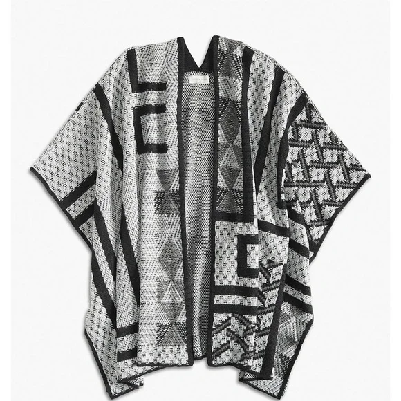 NWT Lucky Brand Intarsia Poncho - Picture 2 of 4